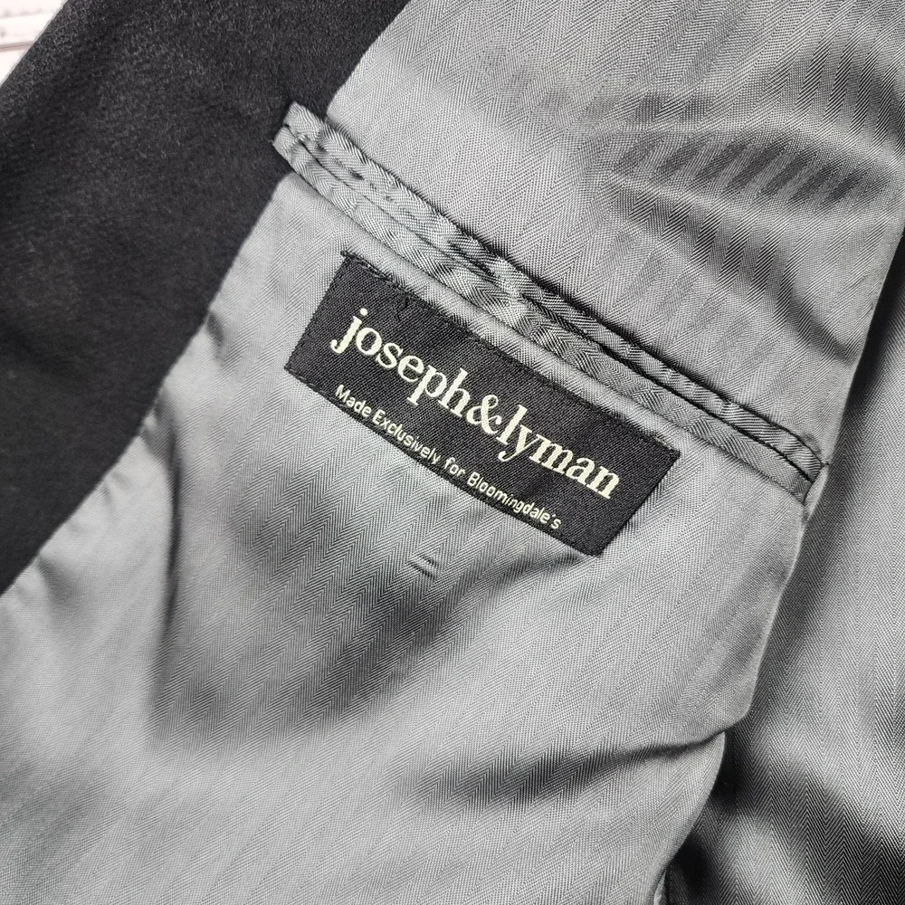 Joseph & Lyman Bloomingdale's 100% Cashmere Blazer 42R Black 2-Button Sport Coat